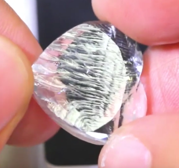 芸術作品「心の目」アクアマリン 26.480ct🤍👀ゲオちゃん作品✨12/8 Live配信商品💎🌳⚡️