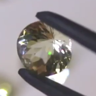 ハニカムダリアのラブラドライト1.70ct✨師匠作品🐝12/8 Live配信商品💎🌳⚡️