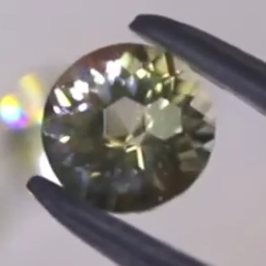 ハニカムダリアのラブラドライト1.70ct✨師匠作品🐝12/8 Live配信商品💎🌳⚡️