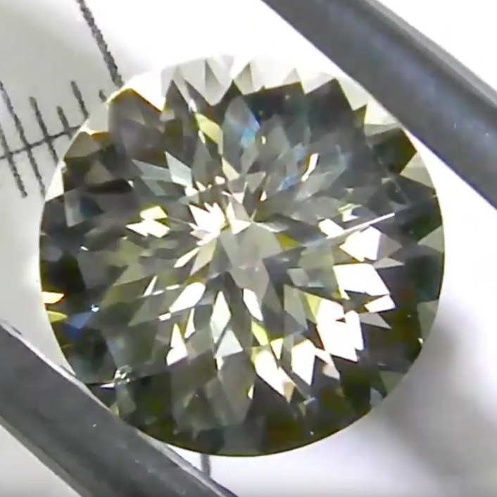 くららカットのラブラドライト2.25ct✨師匠作品❗️12/8 Live配信商品💎🌳⚡