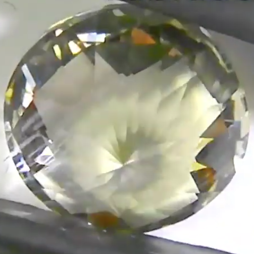 くららカットのラブラドライト1.59ct✨師匠作品❗️12/8 Live配信商品💎🌳⚡