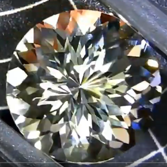 ハニカムダリアのラブラドライト1.70ct✨師匠作品🐝12/8 Live配信商品💎🌳⚡️