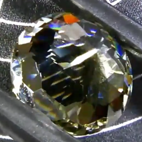 ハニカムダリアのラブラドライト1.70ct✨師匠作品🐝12/8 Live配信商品💎🌳⚡️