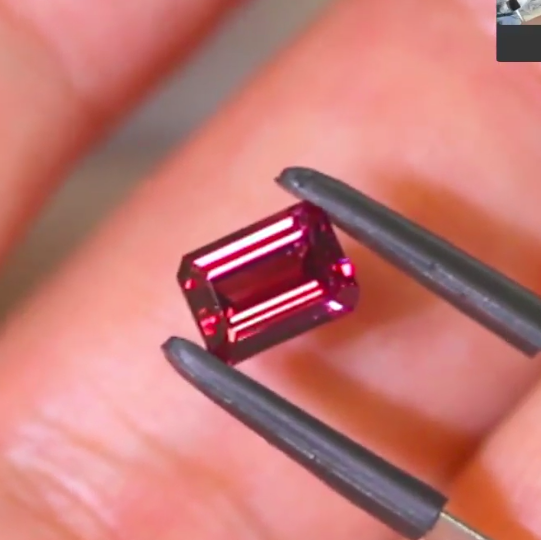 マラヤガーネット 1.24ct GemTreeヴィンテージ✨GemTreeLive 12/28(月)13:00~ご紹介商品💎🌳⚡️