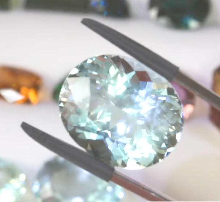 アクアマリン 11.149ct アディダス作品✨ 3/4 12:00~Live配信商品💎🌳⚡️