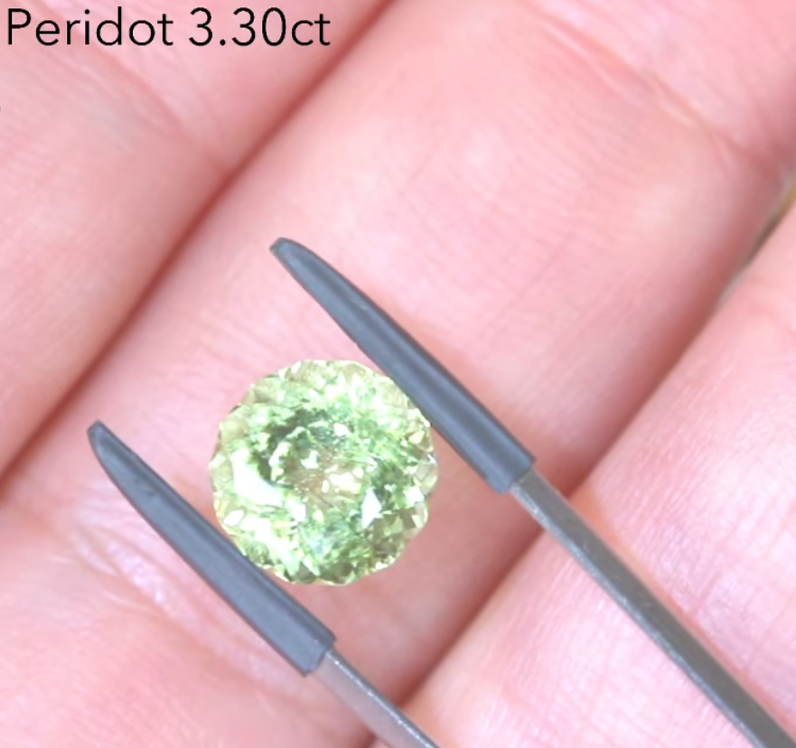ペリドット 3.30ct レイちゃん作品✨ 3/4 12:00~Live配信商品💎🌳⚡️