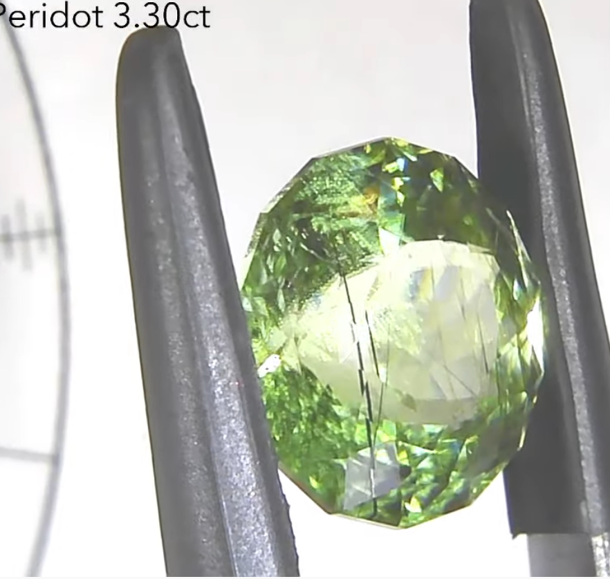 ペリドット 3.30ct レイちゃん作品✨ 3/4 12:00~Live配信商品💎🌳⚡️