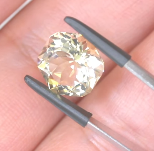 クォーツ 5.122ct 師匠作品✨ 3/5 11:00~Live配信商品💎🌳⚡️