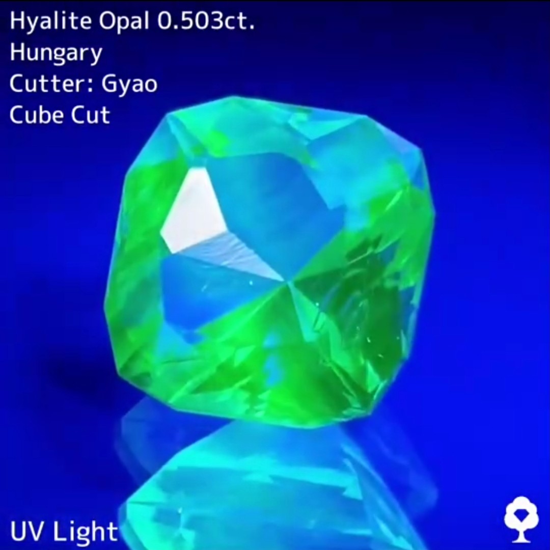 クッション★ハンガリー産ハイアライトオパール0.503ct ★