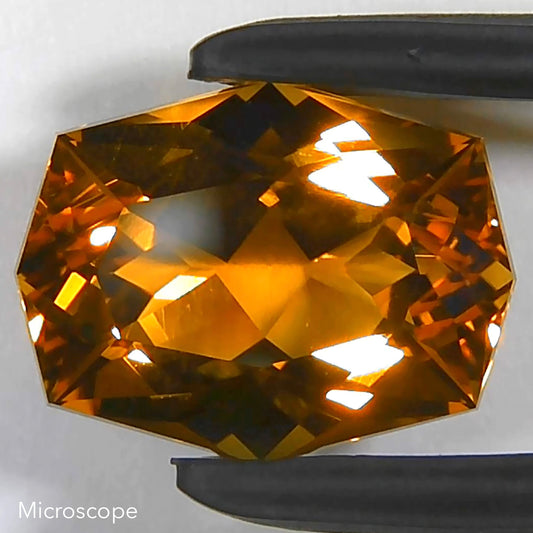 師匠新作❗️美色オレンジと鋭く大胆なファンシーカットが冴えわたる🍊シトリン3.25ct