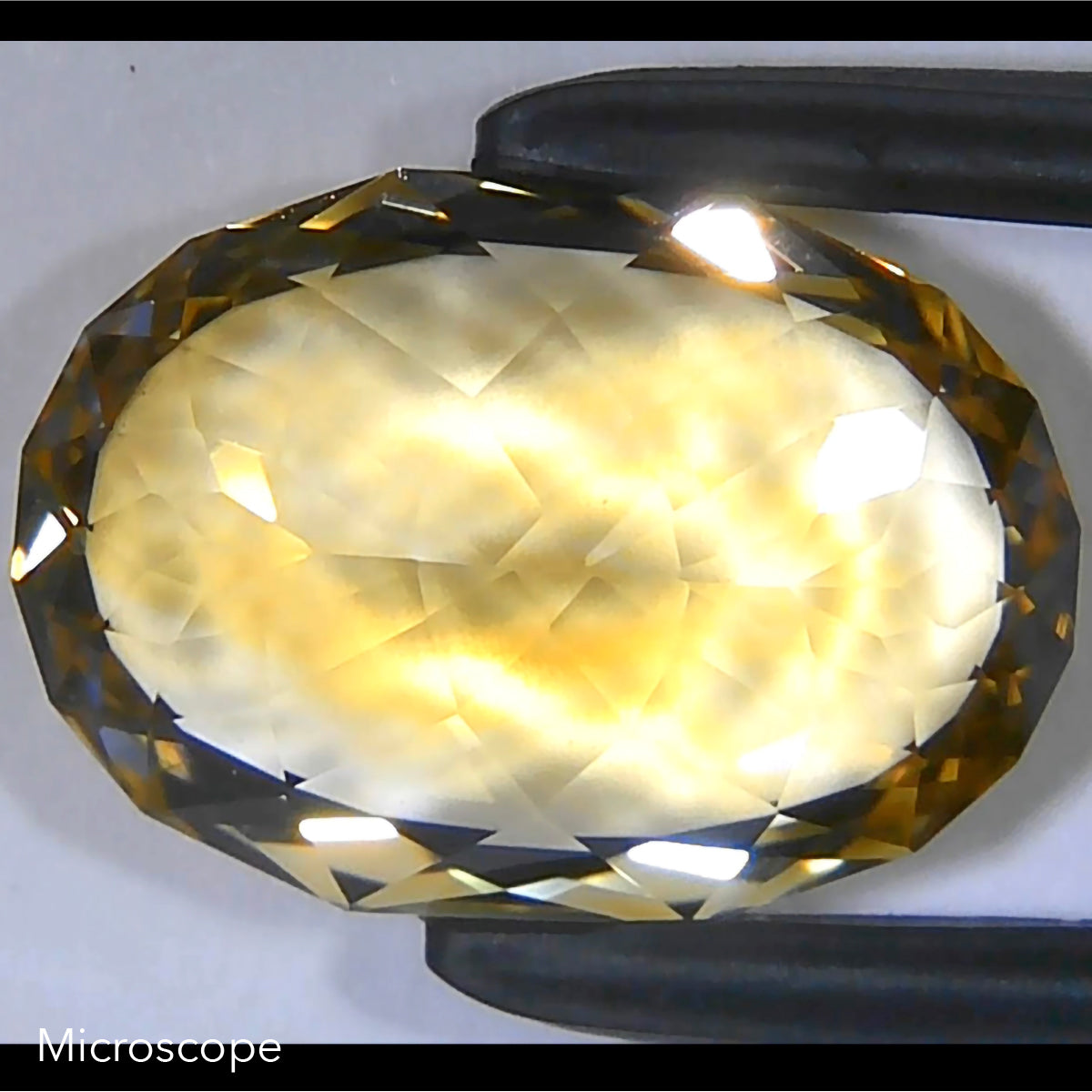 シトリンインペ👑師匠の新作ファンシーオーバル🌟黄金のマーブルと色だまり感がたまらない🏅 シトリン4.96ct