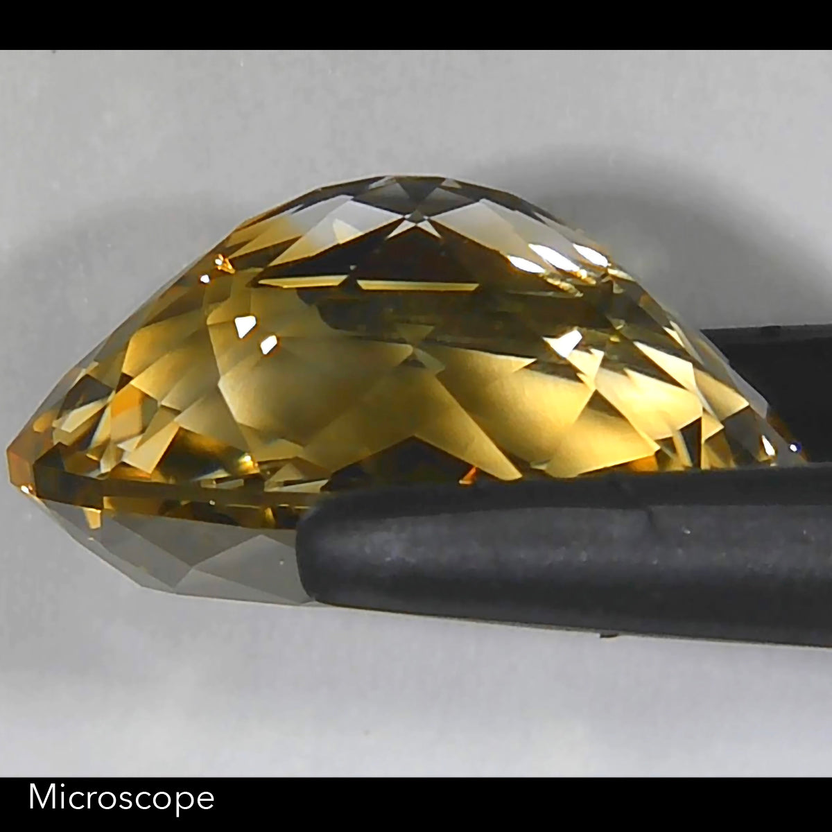シトリンインペ👑師匠の新作ファンシーオーバル🌟黄金のマーブルと色だまり感がたまらない🏅 シトリン4.96ct