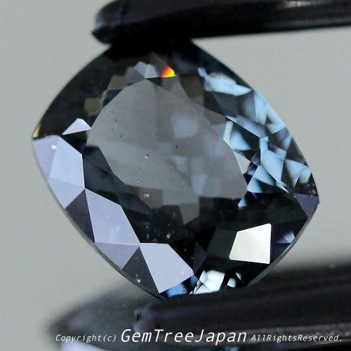 ピアっちゃん作品✨「大きなスピネル博物館」独特の青味が煌めく2.120ct💎