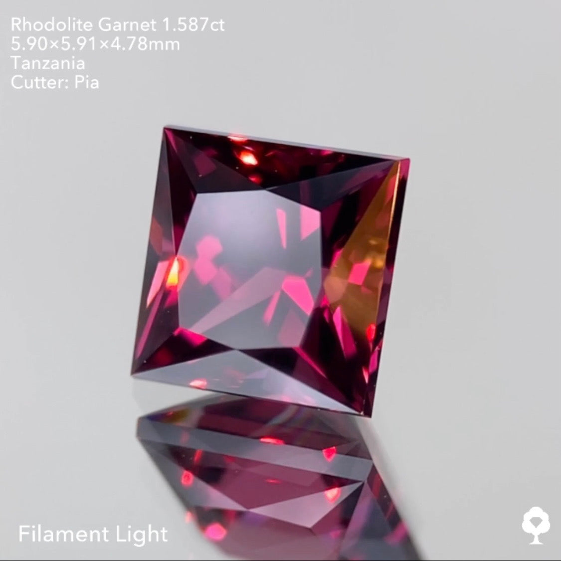 【GTJウェブサイト個展プライス】濃厚美色から鮮やかで鋭い煌めきを放つプリンセス★ロードライトガーネット1.587ct ピアッちゃん作品