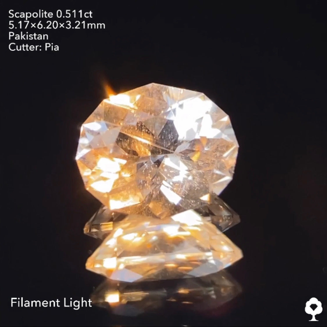 【ご落札者様専用】大人気✨激変イエロー!夜空に瞬く星の煌めき★UVだけでなくカラーレスの輝きも抜群の美カット★スキャポライト0.511ct ピアッちゃん作品