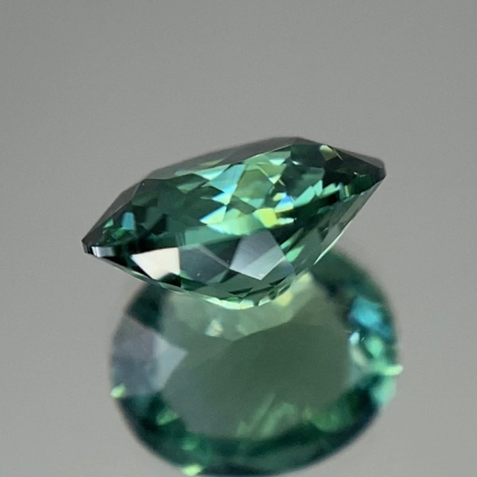 👽息をのむ美色に時を忘れるトルマリン0.288ct 💎ピアっちゃん作品✨