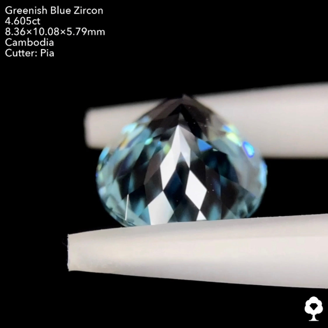 【7/1終了‼️1ヶ月オークション‼️】グリニッシュブルージルコン 4.605ct ピアッちゃん作品