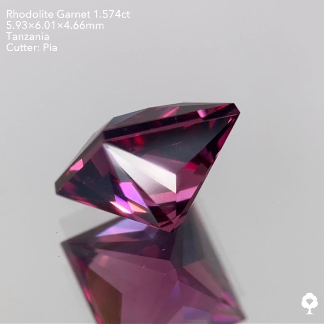 【交渉成立・専用ページ】【GTJウェブサイト個展プライス】ローズピンクの輝きが止まらないプリンセス★ロードライトガーネット1.574ct ピアッちゃん作品