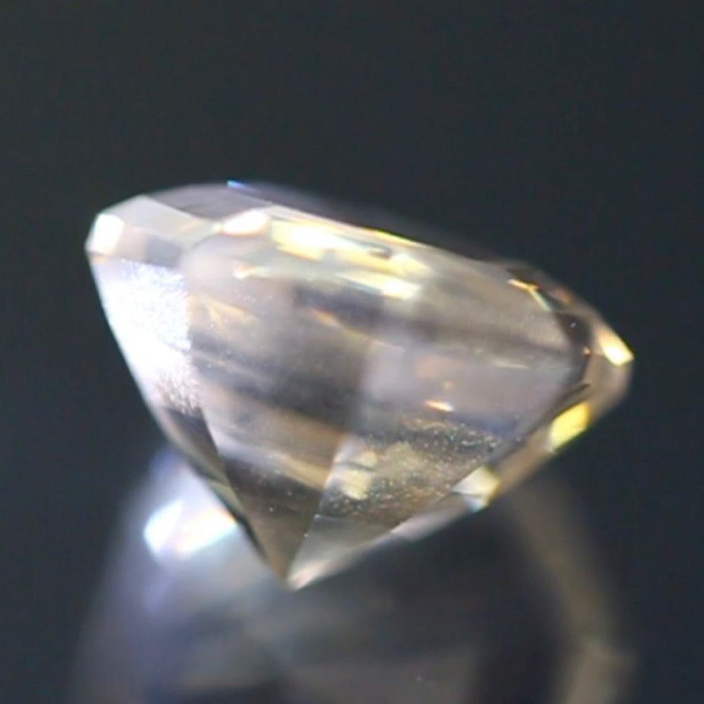 荘厳で美しい建造物のようなアッシャー系八卦カット★ラブラドライト1.67ct 師匠作品✨