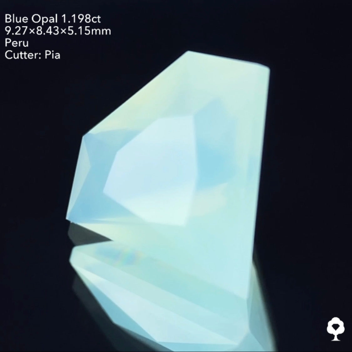 【ご落札者さま専用★1発入札オークション】シャープな宝石形に仕上げられた優しい雰囲気の美色★ブルーオパール 1.198ct ピアッちゃん作品