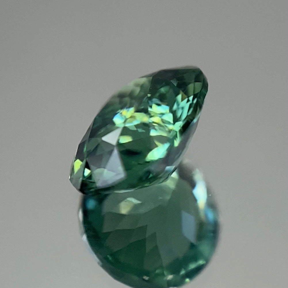 👽息をのむ美色に時を忘れるトルマリン0.288ct 💎ピアっちゃん作品✨