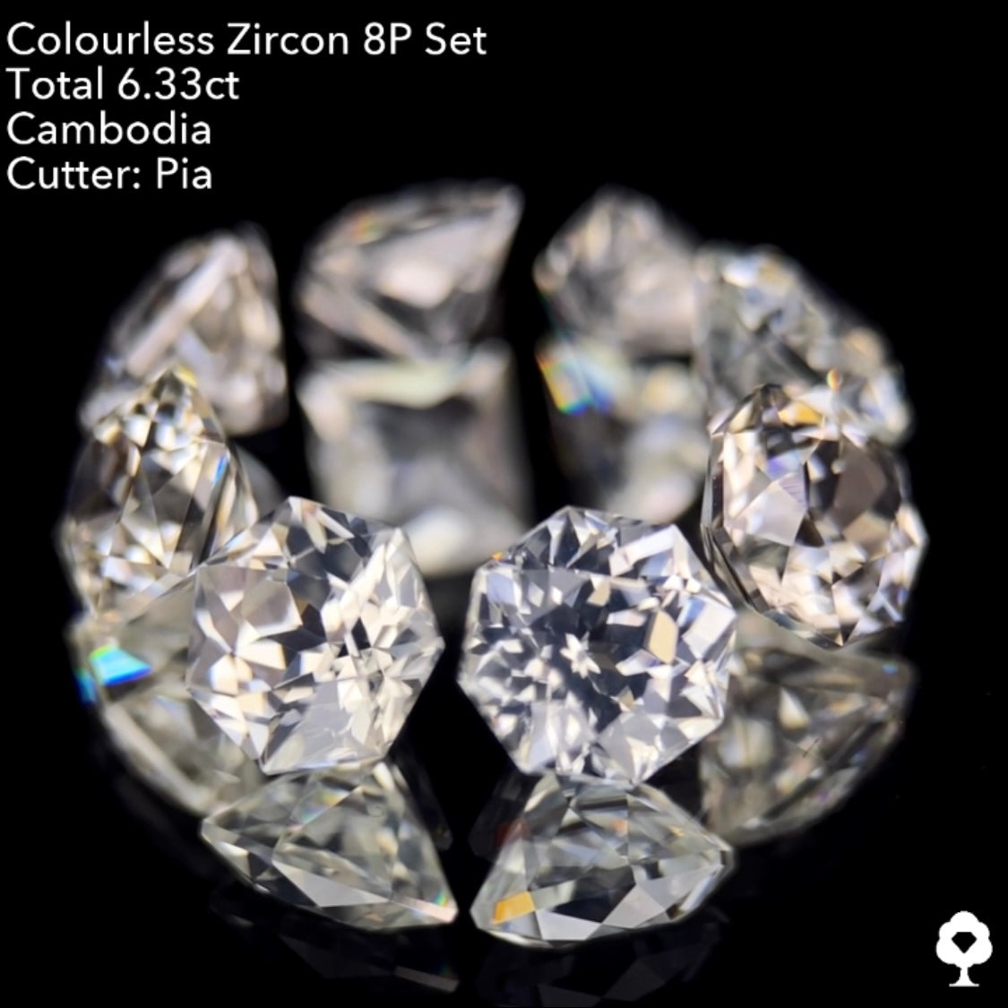 【8/1(月)終了‼️1ヶ月オークション‼️】圧巻の輝きと可愛さのボリューム抜群な多角形セット★カラーレスジルコン 8個セット 計6.33ct. ピアッちゃん作品