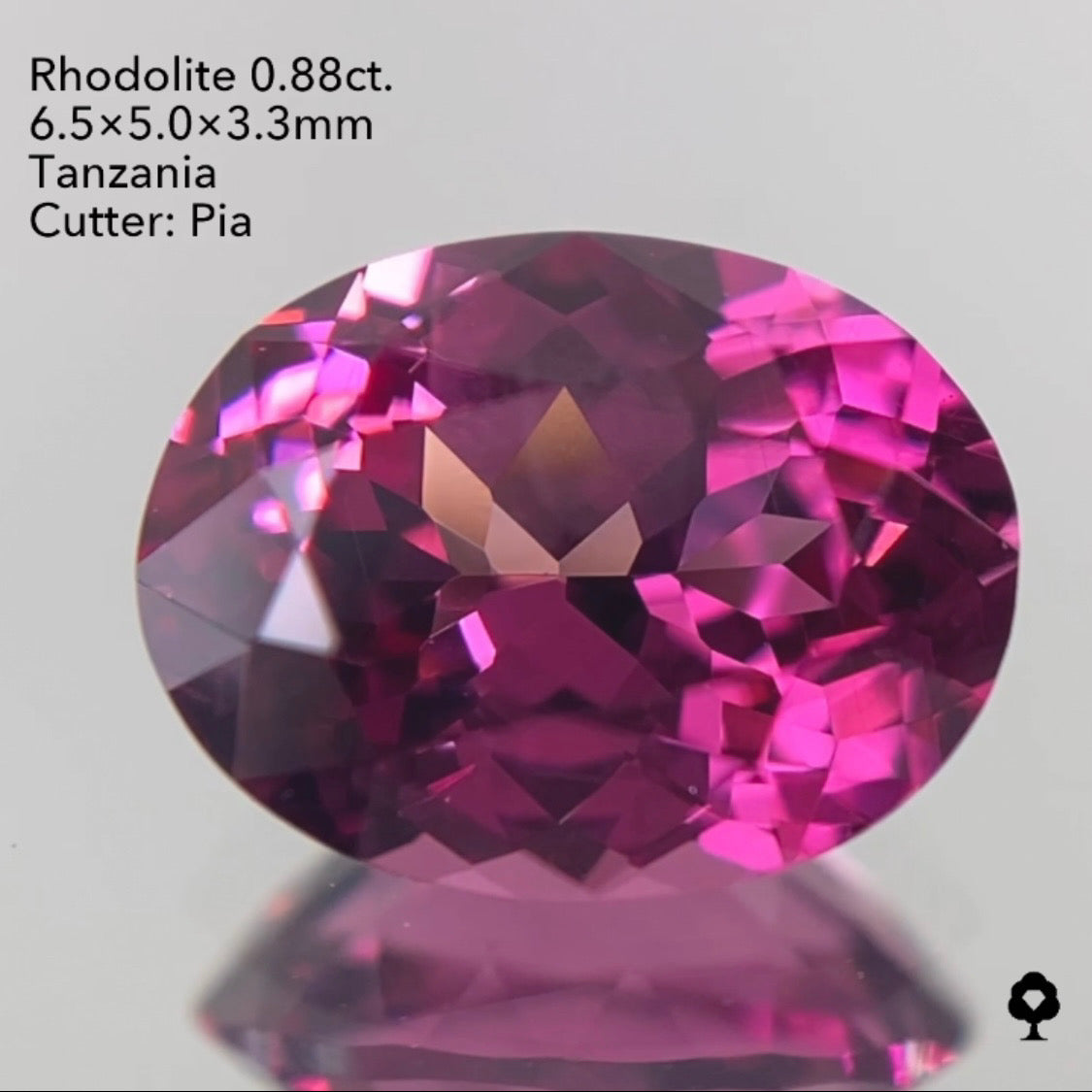 【SOLD OUT】ロードライトガーネット0.88ct ピアッちゃん作品 3/24チャットオークション 5ZBご利用価格