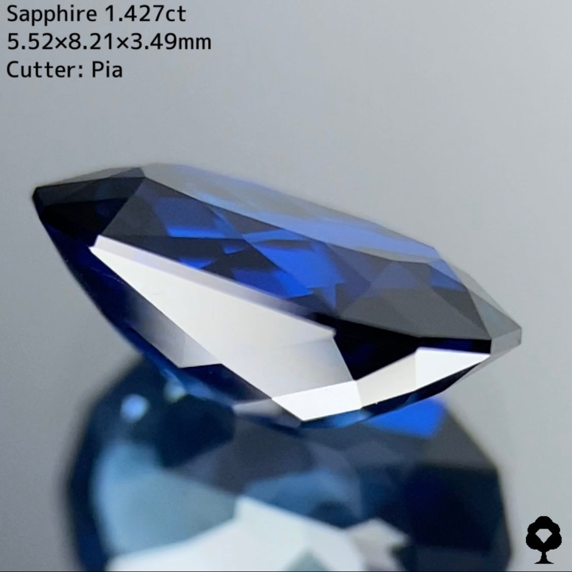 濃色好きにはたまらないブルーとグリーンが織りなすインディゴカラーの深い味わい★サファイア 1.427ct