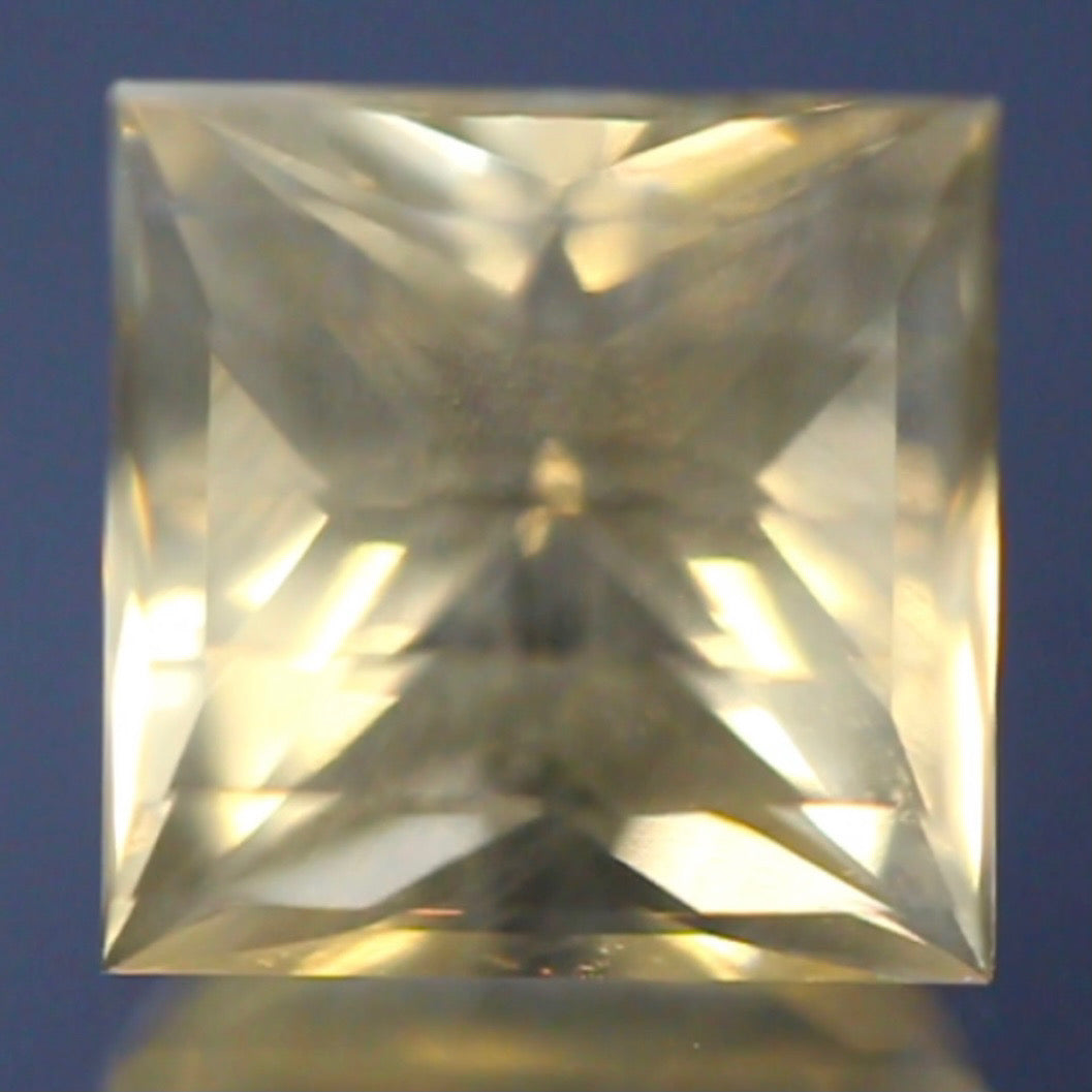 太鼓橋スクエアカットに潜む流星群シラー★ラブラドライト3.43ct 師匠作品✨