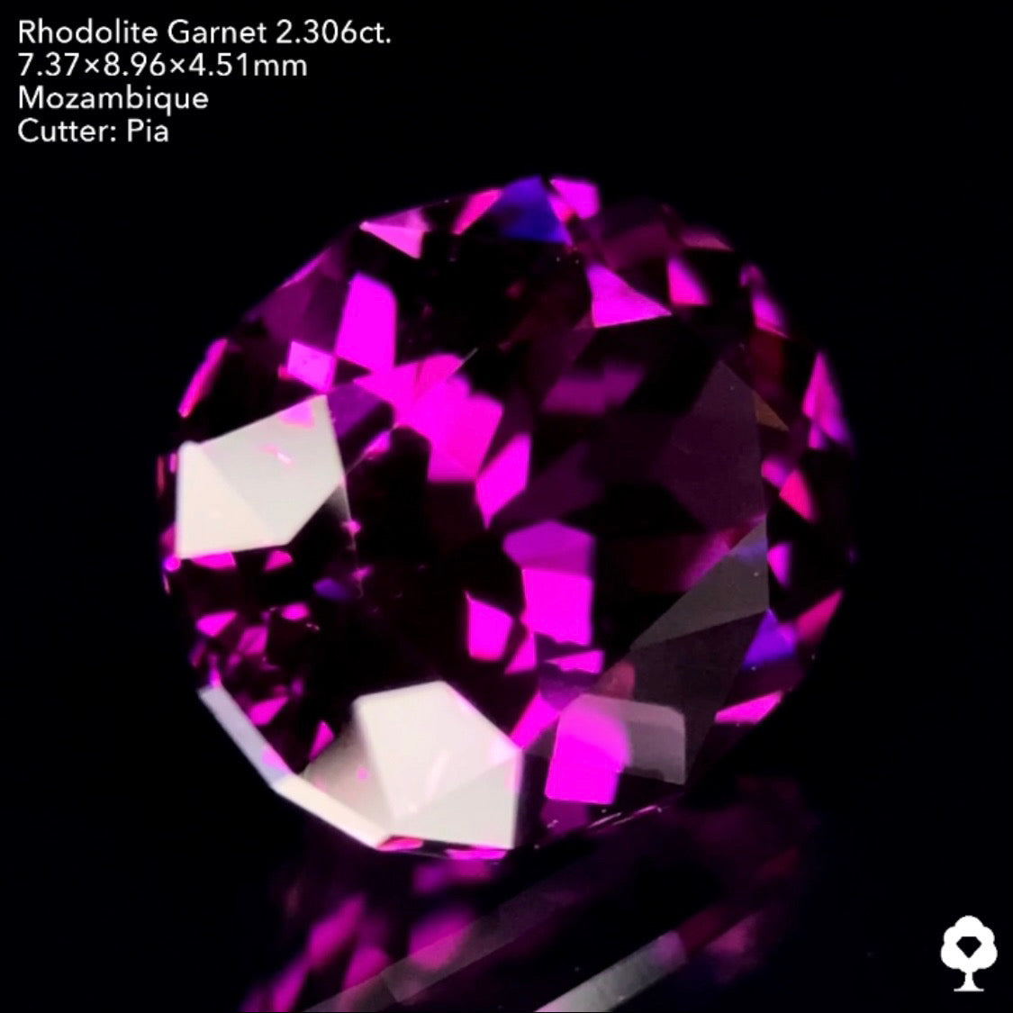 ハイレベルなグレープ系濃厚美色のファンシーオーバル★ロードライトガーネット2.306ct. ピアッちゃん作品