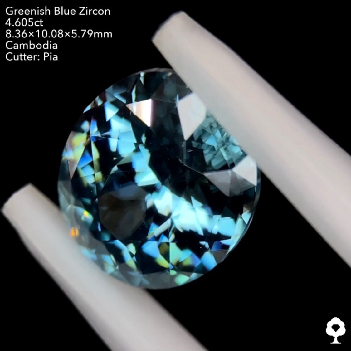 【7/1終了‼️1ヶ月オークション‼️】グリニッシュブルージルコン 4.605ct ピアッちゃん作品
