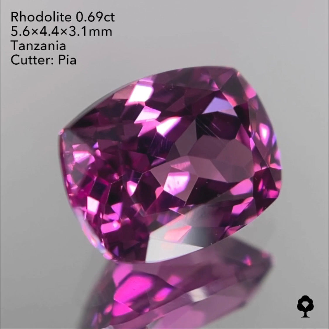 【SOLD OUT】ロードライトライトガーネット0.69ct ピアッちゃん初期作品 3/31チャットオークション