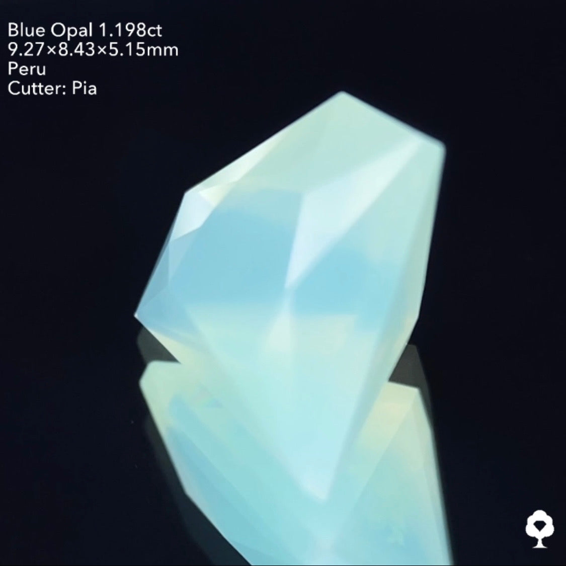 【ご落札者さま専用★1発入札オークション】シャープな宝石形に仕上げられた優しい雰囲気の美色★ブルーオパール 1.198ct ピアッちゃん作品
