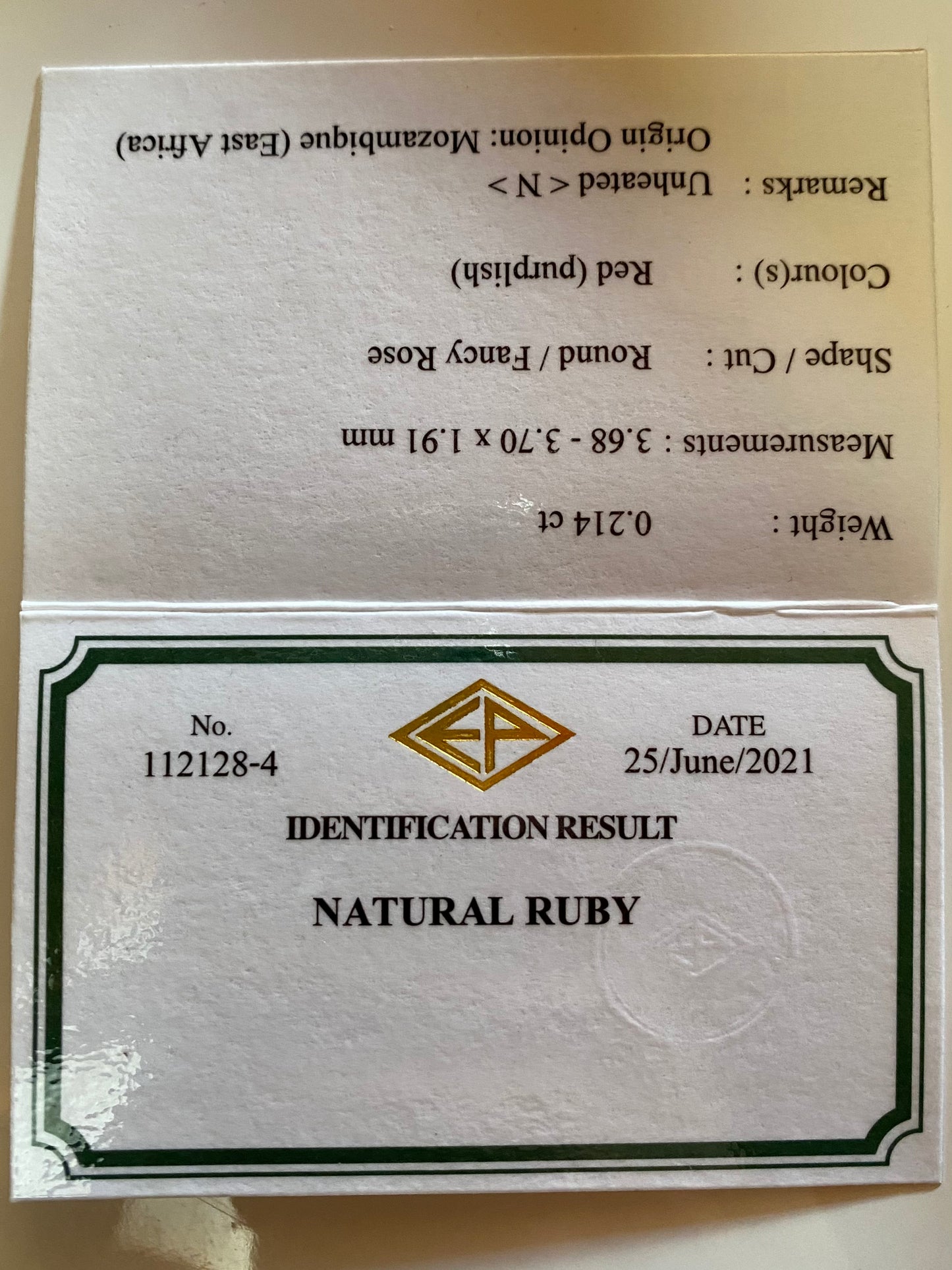 【20:20終了】鮮やかさ明るさ抜群の美色ラウンド★非加熱ルビー0.214ct ピアッちゃん作品