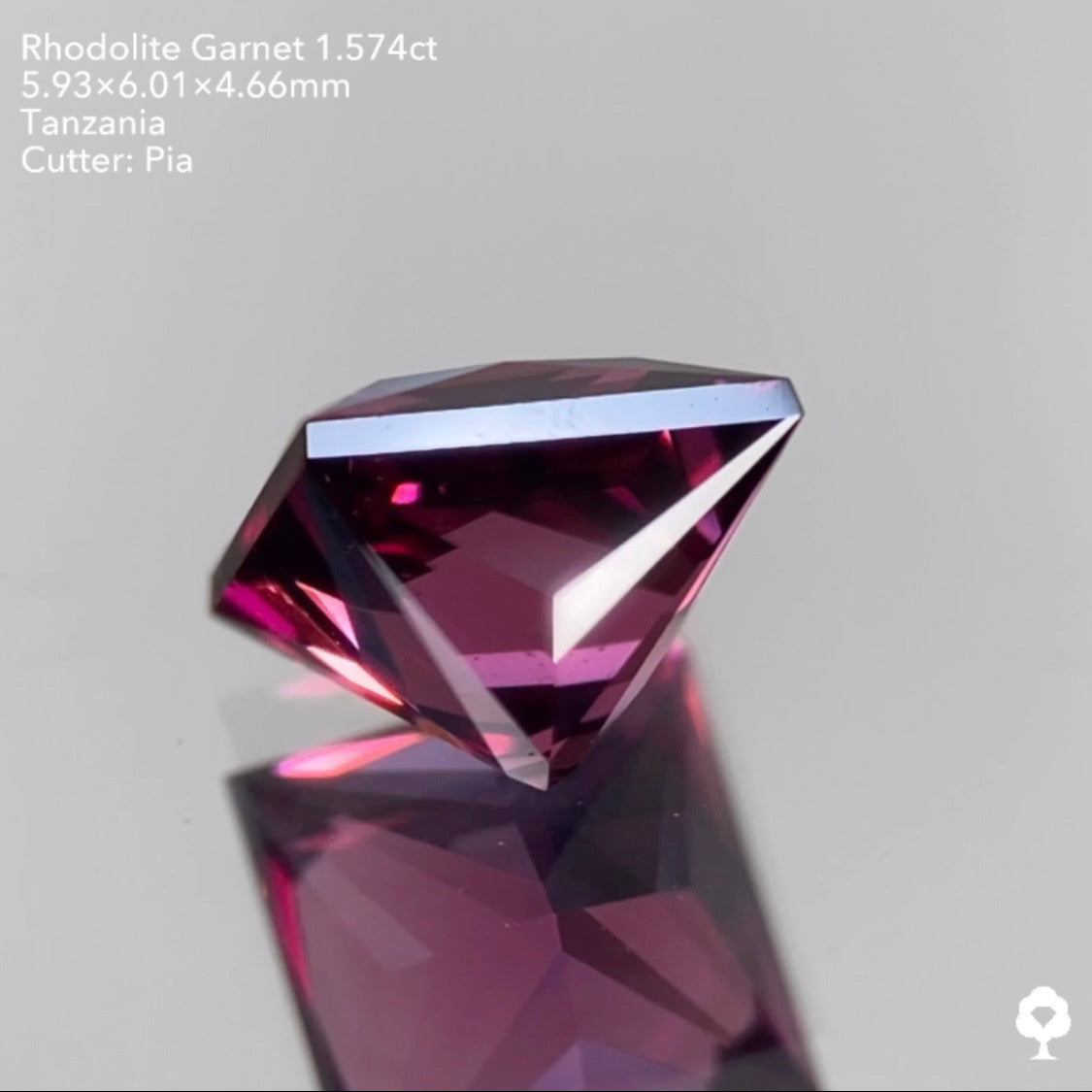 【交渉成立・専用ページ】【GTJウェブサイト個展プライス】ローズピンクの輝きが止まらないプリンセス★ロードライトガーネット1.574ct ピアッちゃん作品