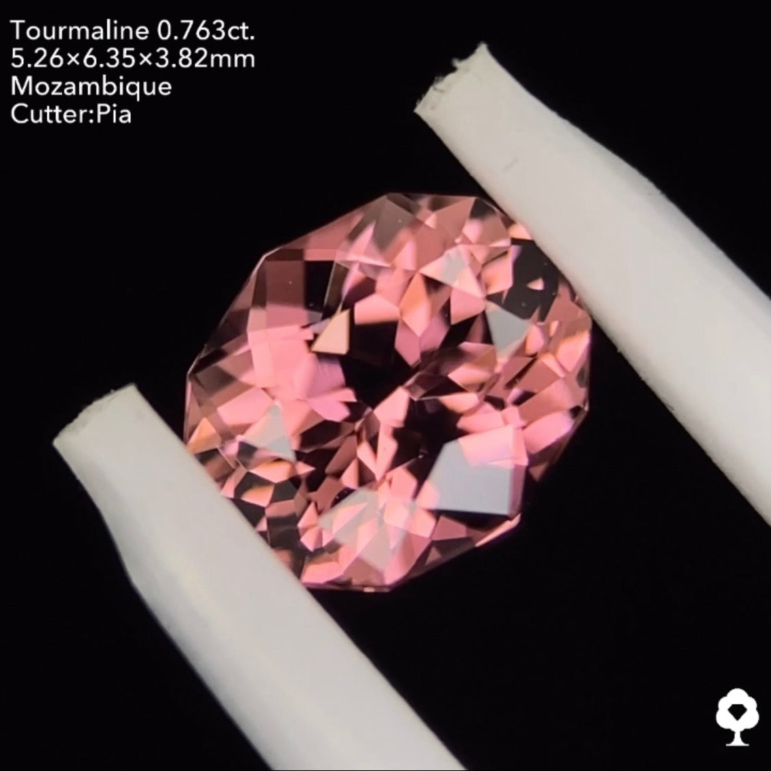 【五月病を吹っ飛ばせキャンペーン💨】コーラルピンク系美色と高いクラリティと抜群カット★ピンクトルマリン 0.763ct ピアッちゃん作品