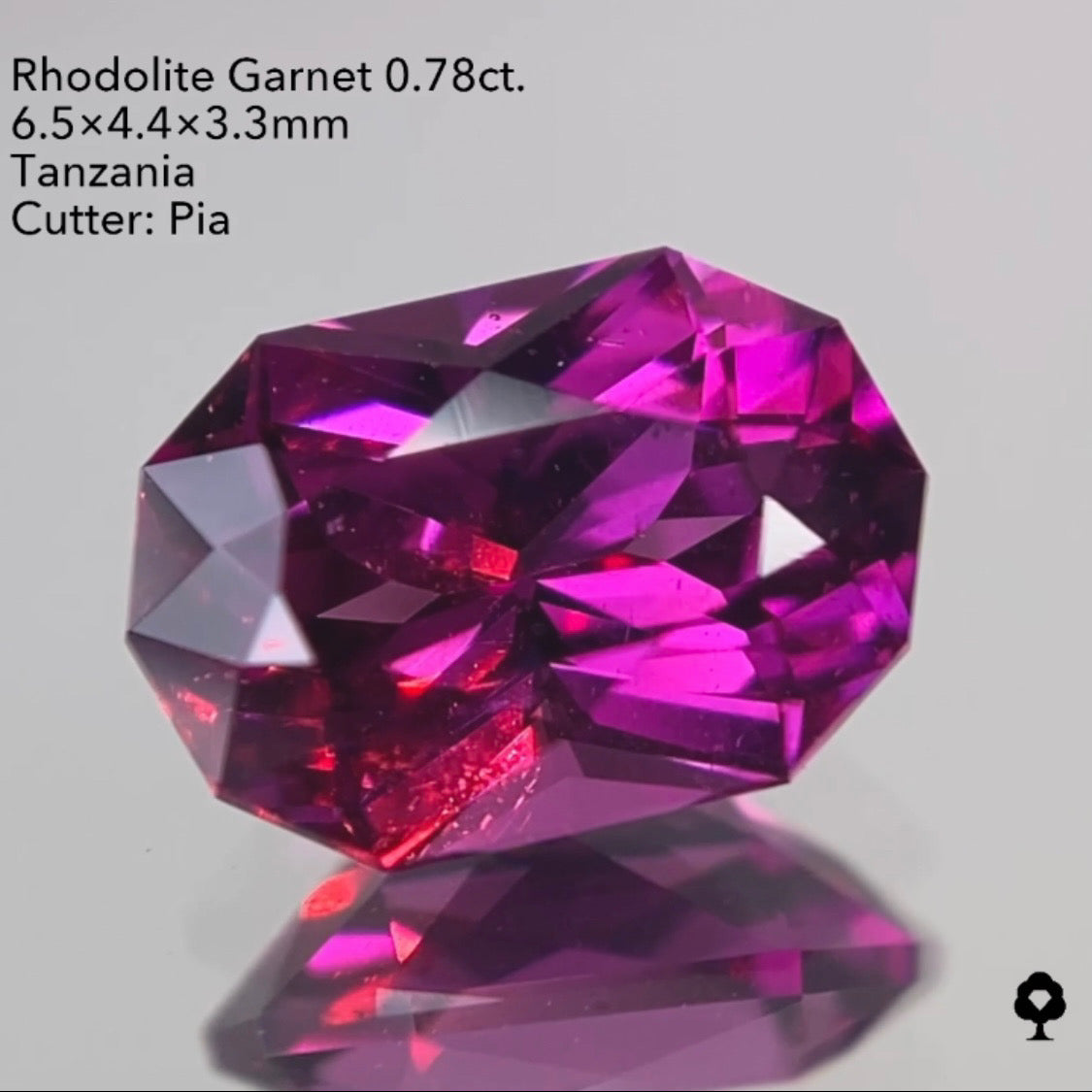 【SOLD OUT】ロードライトガーネット0.78ct ピアッちゃん作品 3/18チャットオークション