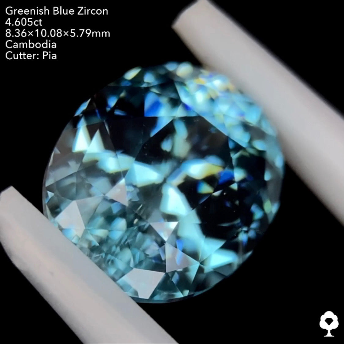 【7/1終了‼️1ヶ月オークション‼️】グリニッシュブルージルコン 4.605ct ピアッちゃん作品