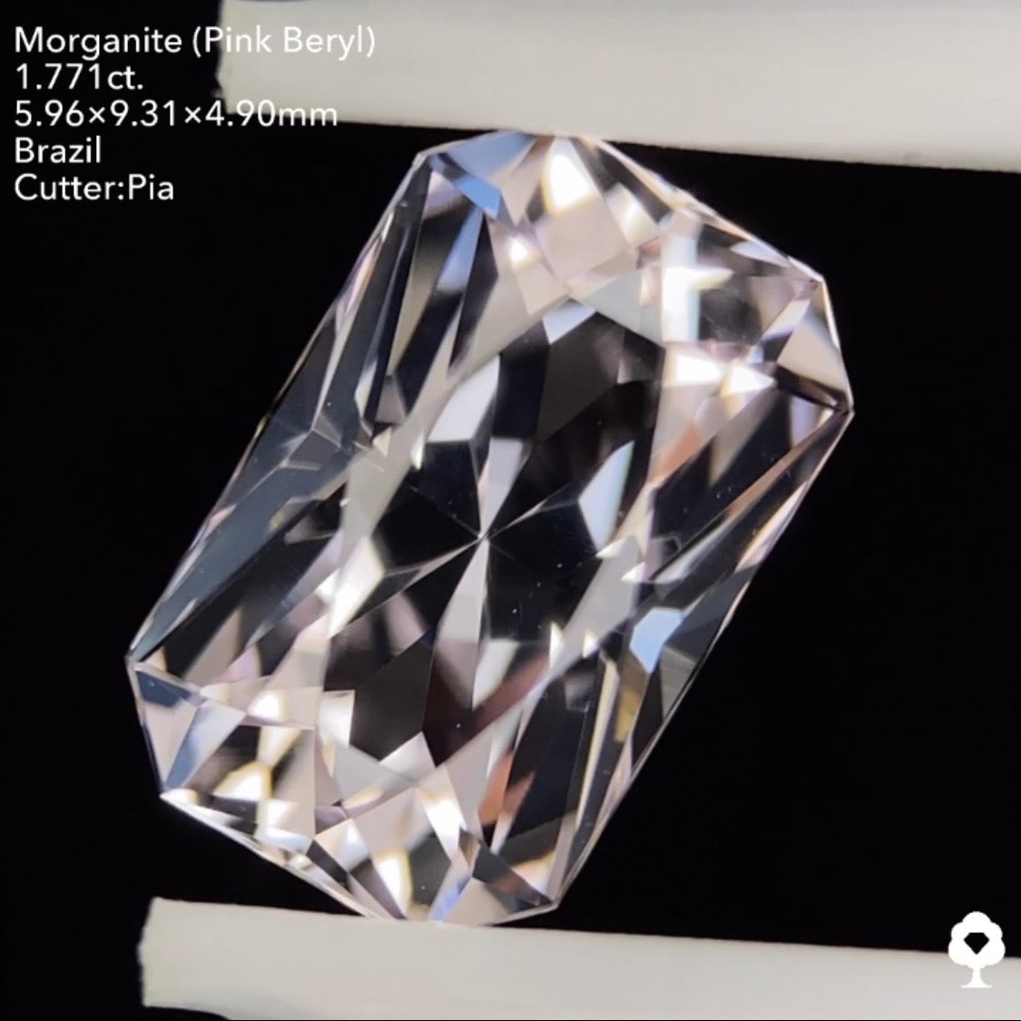 【慢心プライス】ピアッちゃんの止まらない進化を感じるニュアンスピンクオクタゴン★モルガナイト1.771ct. ピアッちゃん作品