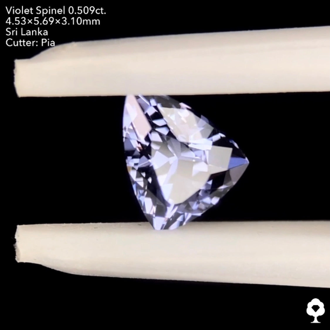 6/17(金)22:00終了‼️メタリックな美しい煌めきを放つ濃色で独特なトリリアント★ヴァイオレットスピネル 0.509ct. ピアッちゃん作品