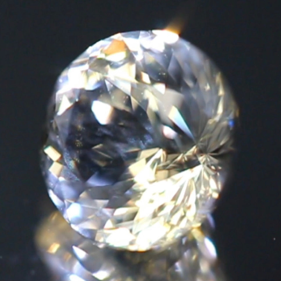 ギラギララウンドはまさに満月のよう★ラブラドライト1.17ct ピアッちゃん作品✨こちらはクーポンはごめんなさい🙏