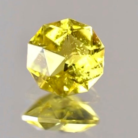 【GTC】から「浮かび上がる星さま」マリガーネット0.30ct🌟レイちゃん作品💎GTJ名物【HPオークション】こちらはクーポンはごめんなさい🙏