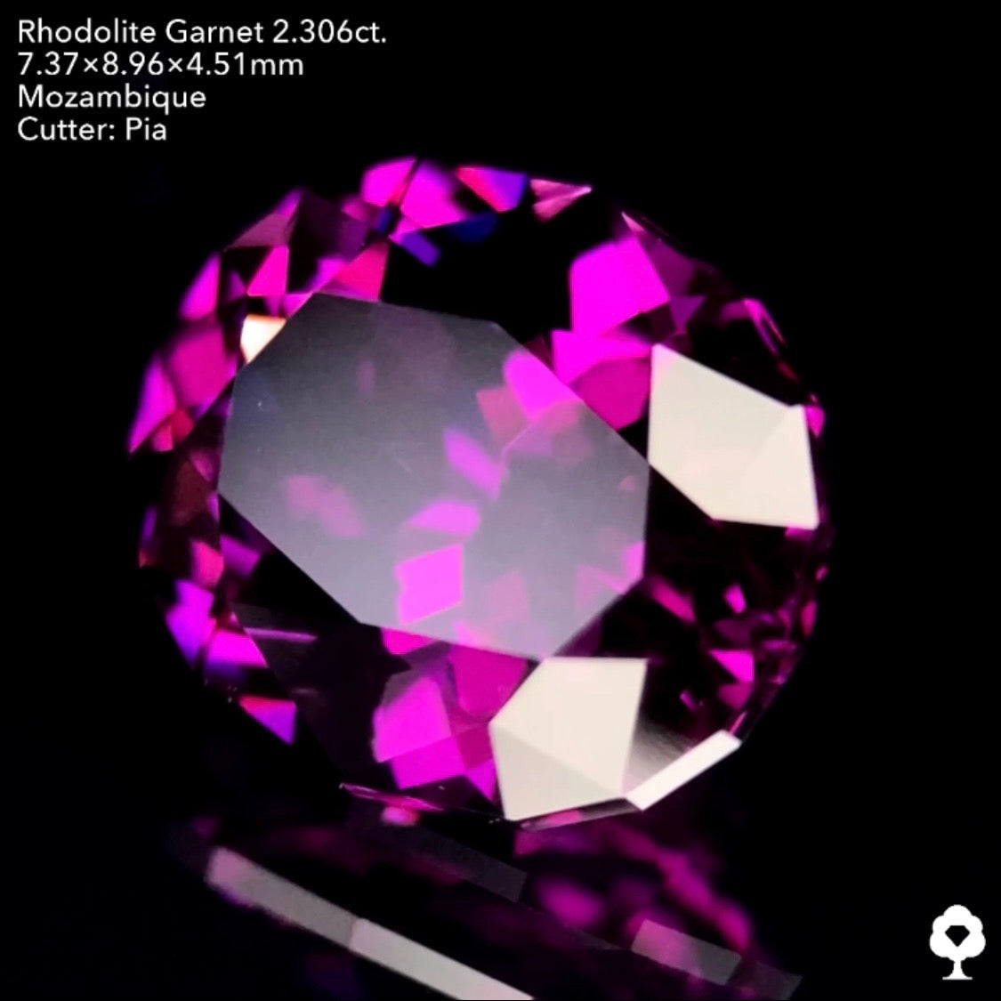 ハイレベルなグレープ系濃厚美色のファンシーオーバル★ロードライトガーネット2.306ct. ピアッちゃん作品