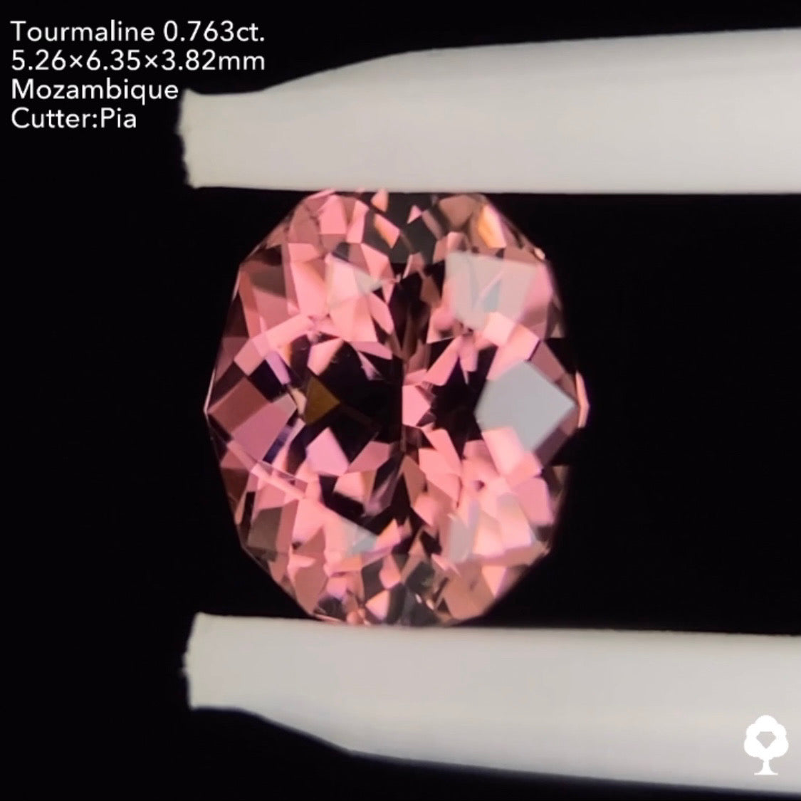 【五月病を吹っ飛ばせキャンペーン💨】コーラルピンク系美色と高いクラリティと抜群カット★ピンクトルマリン 0.763ct ピアッちゃん作品