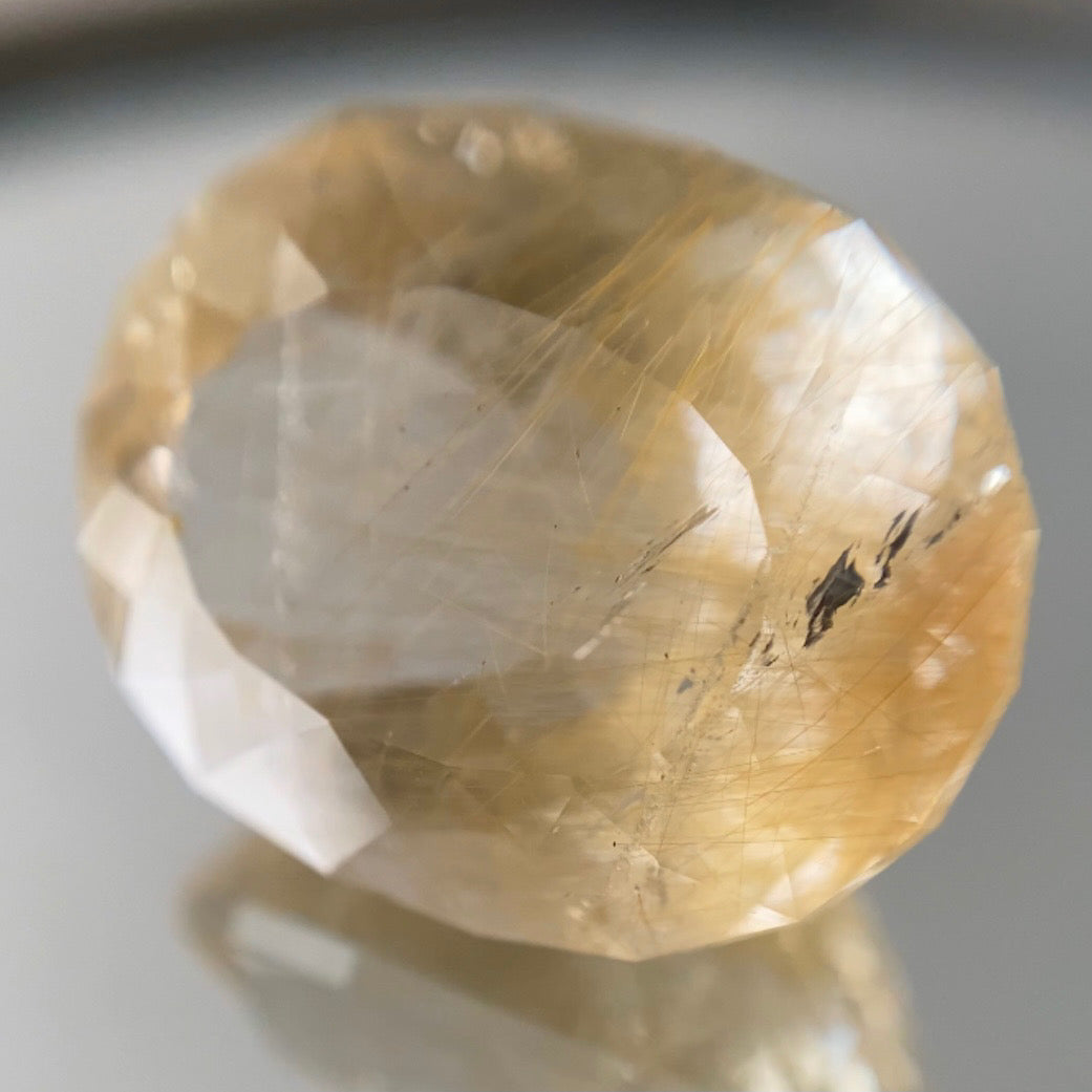 繊細なルチルが優しく美しい★ルチルクォーツ 12.66ct 師匠作品
