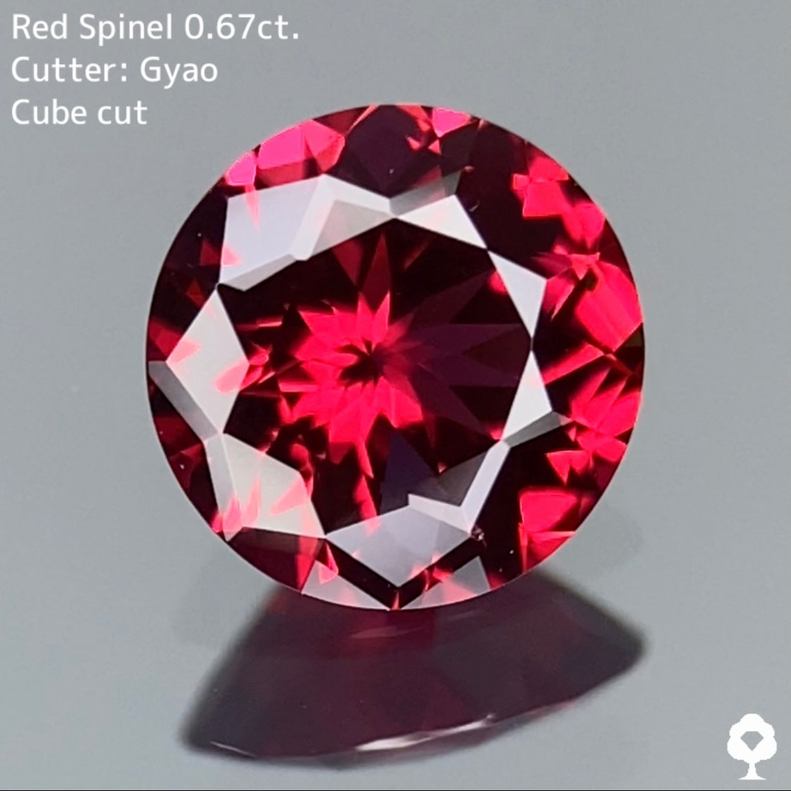 ピンク寄りレッドの強い彩度とテリの縁取りキューブカット★レッドスピネル 0.665ct【Cube cut】