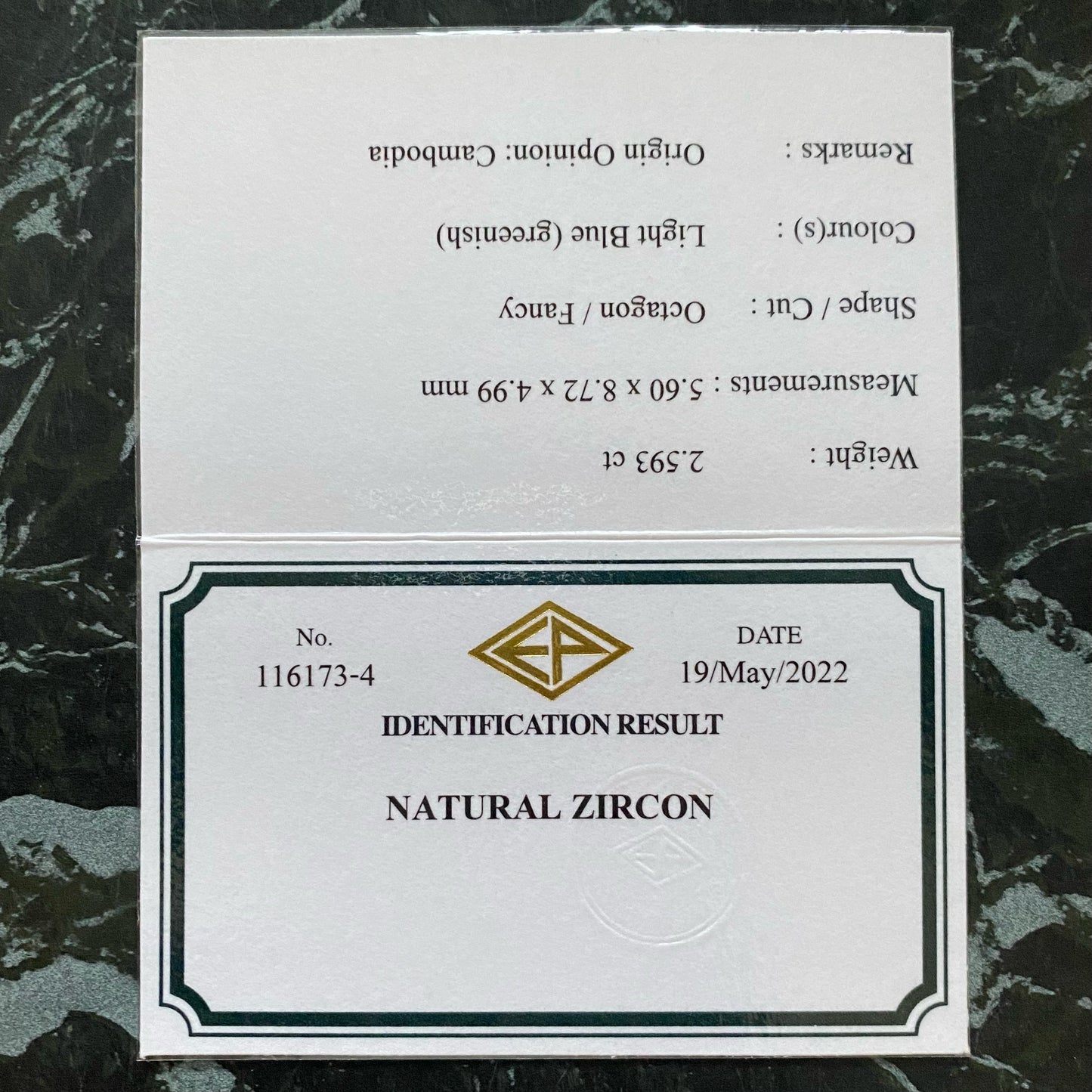 6/18(土)22:00終了‼️オクタゴンの概念を覆す放射線の超モダンな煌めき★ブルージルコン 2.593ct. ピアッちゃん作品