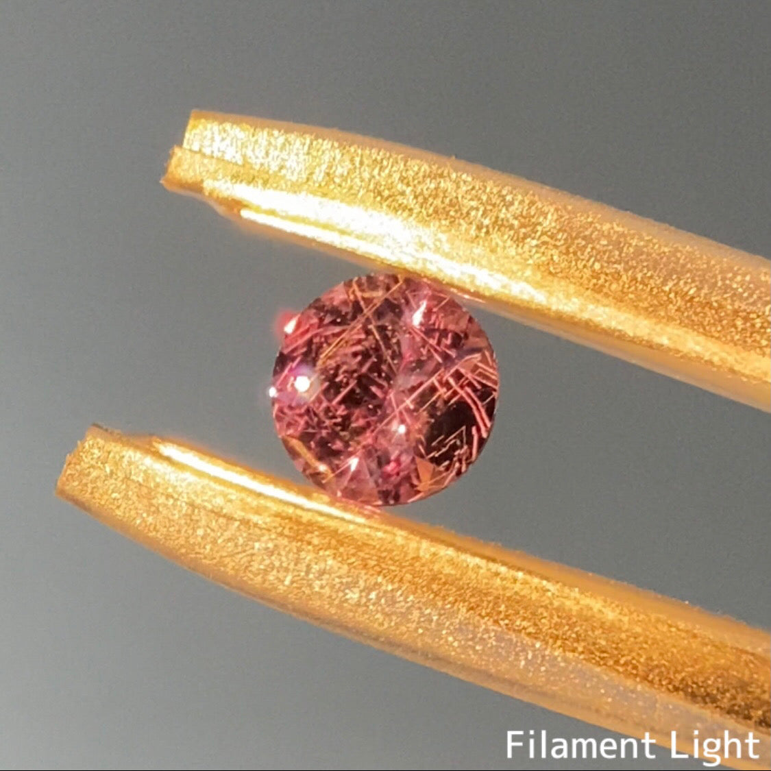 【お客さま専用】ベキリーブルーガーネット0.30ct GTQヴィンテージ作品★お問い合わせ特別価格