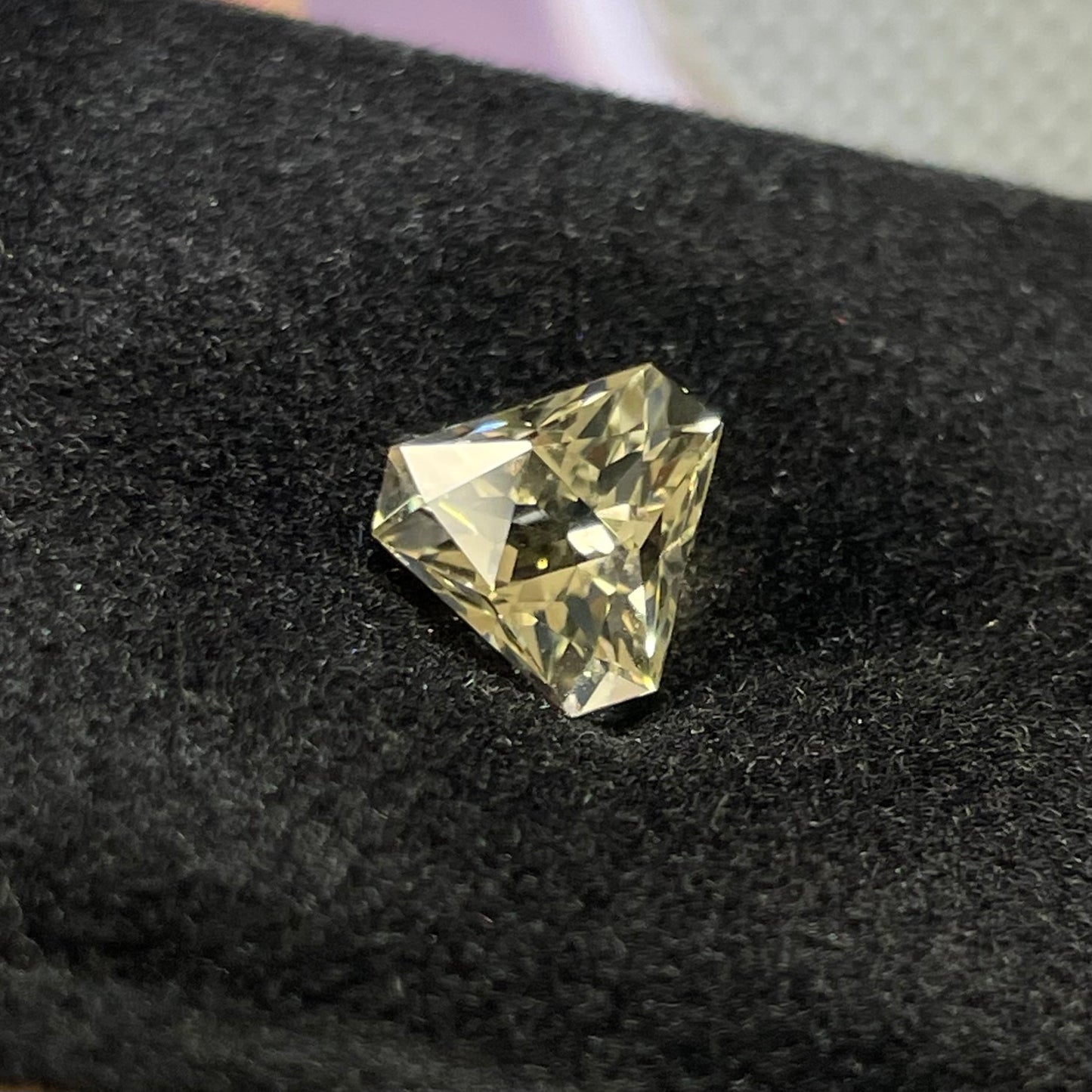 【💖GTCより特別出品💖】トリリアントにトリリアント😳⭐️新トリリアントラブラドライト1.25ct❤︎師匠作品 ✨