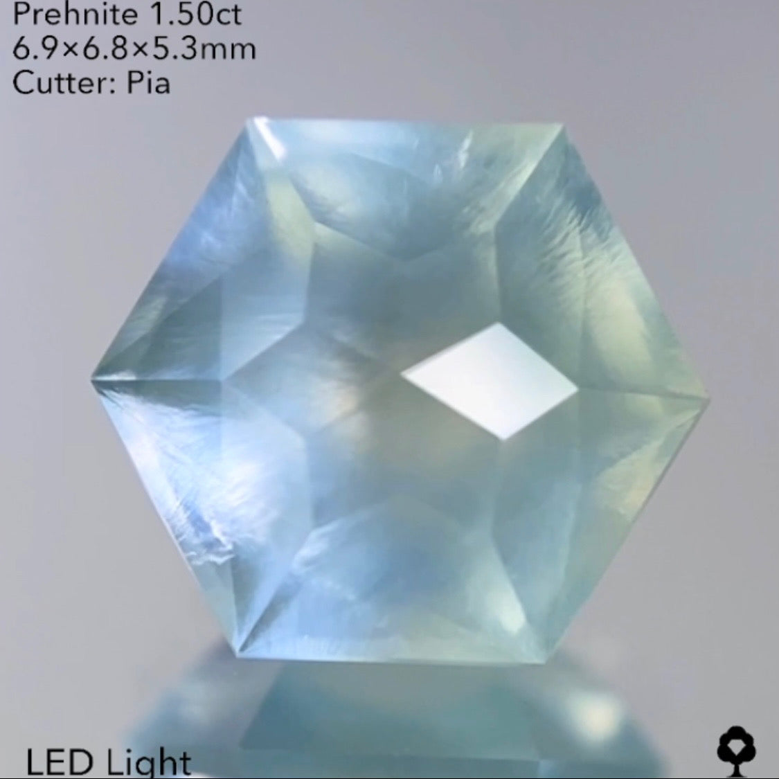 【21:00終了】ピアッちゃんの初キューブ作品👏記念すべき初作品は光宿る美色プレナイト1.50ct